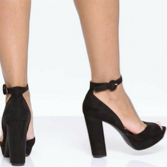 American Rag Reeta Block Heel Platform Sandals - Picture 2 of 9